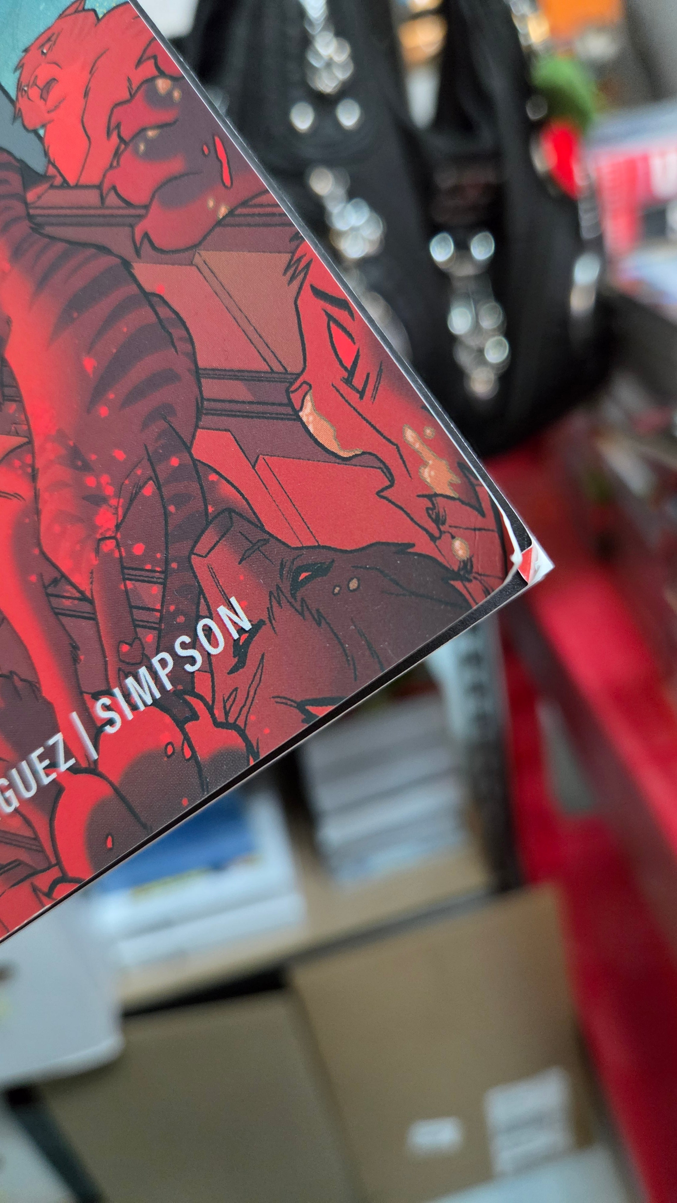 Feral TPB Vol. 04 - DAMAGED*** | BD Cosmos