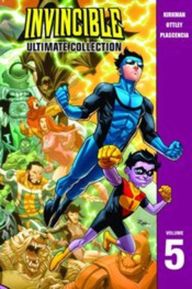 Invincible Hardcover Volume 05 Ultimate Collector's (New Printing) | BD Cosmos