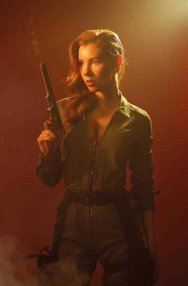 Heat Seeker Combustion A Gun Honey Series #1-4 Pack (Mature) Limited To 600 Copies Allocations May Occur Previously Solicited At Diamond | BD Cosmos