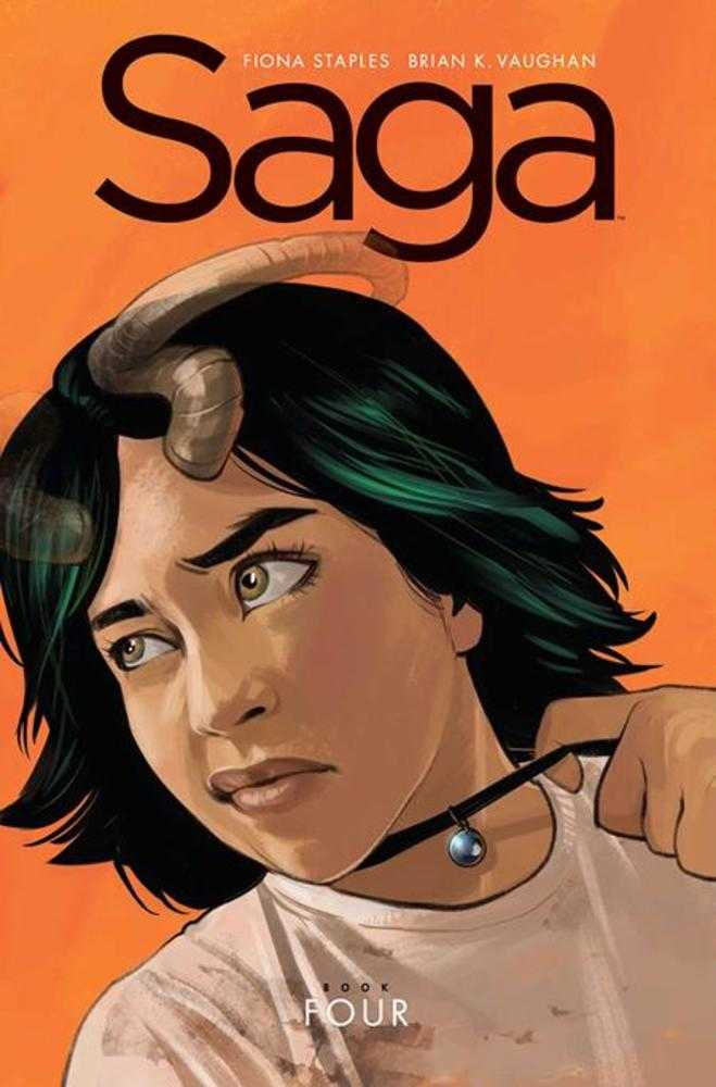 Saga Deluxe Edition Hardcover Volume 04 (Mature) | BD Cosmos