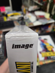 Complete Invincible Library Hardcover Volume 03 - Damaged Slipcase | BD Cosmos
