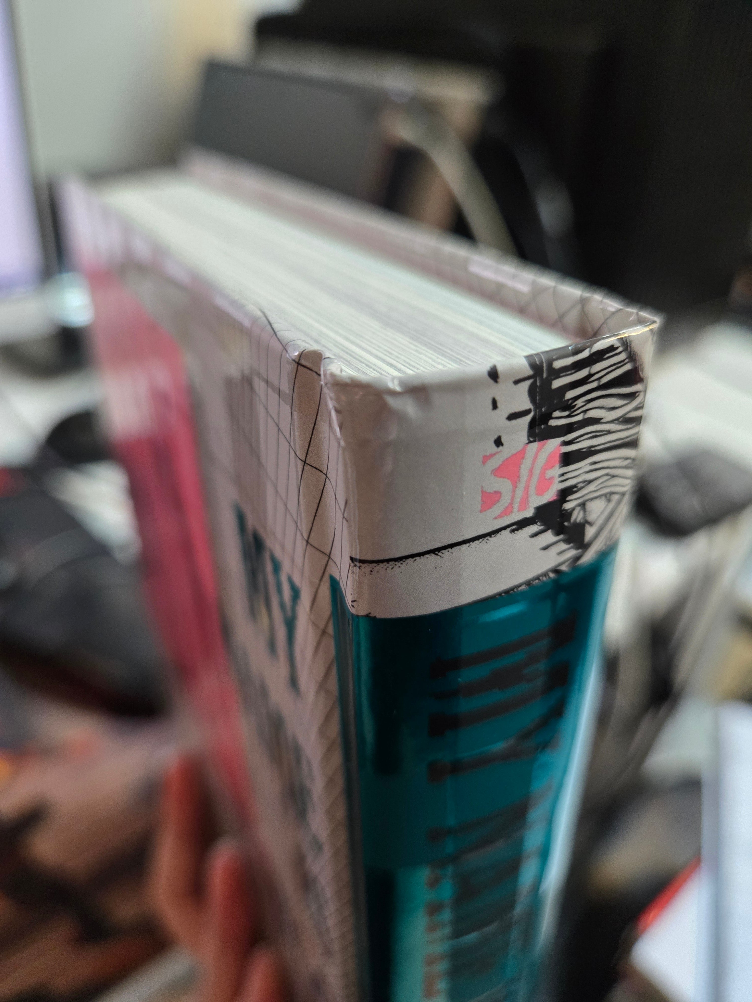 My Name Is Shingo Perfect Edition Hardcover Vol. 04 -DAMAGED | BD Cosmos