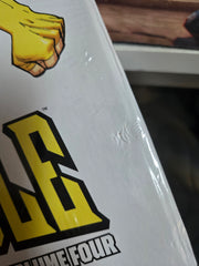 Invincible Complete Library Vol. 04 (New Printing) -DAMAGED | BD Cosmos