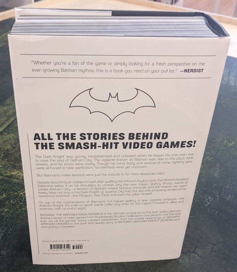 Batman The Arkham Saga Omnibus Hardcover Used | BD Cosmos