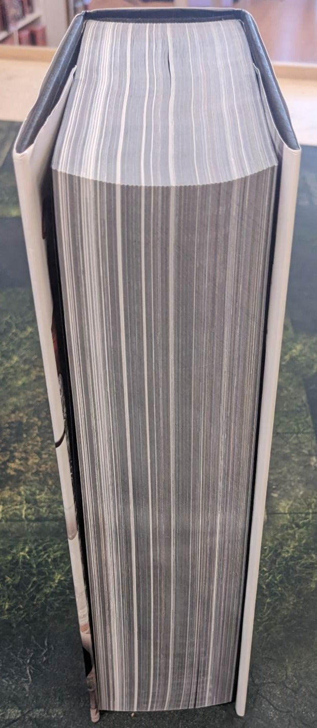 Batman The Arkham Saga Omnibus Hardcover Used | BD Cosmos