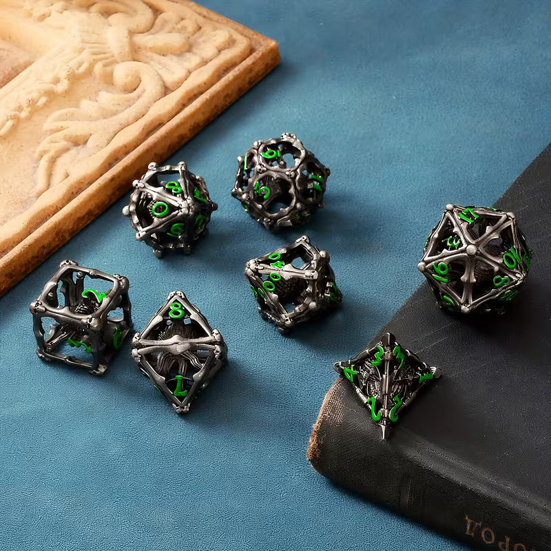 METAL RPG DICE SET - LA PRISON VIDE DU TYRANOEIL - VERT | BD Cosmos