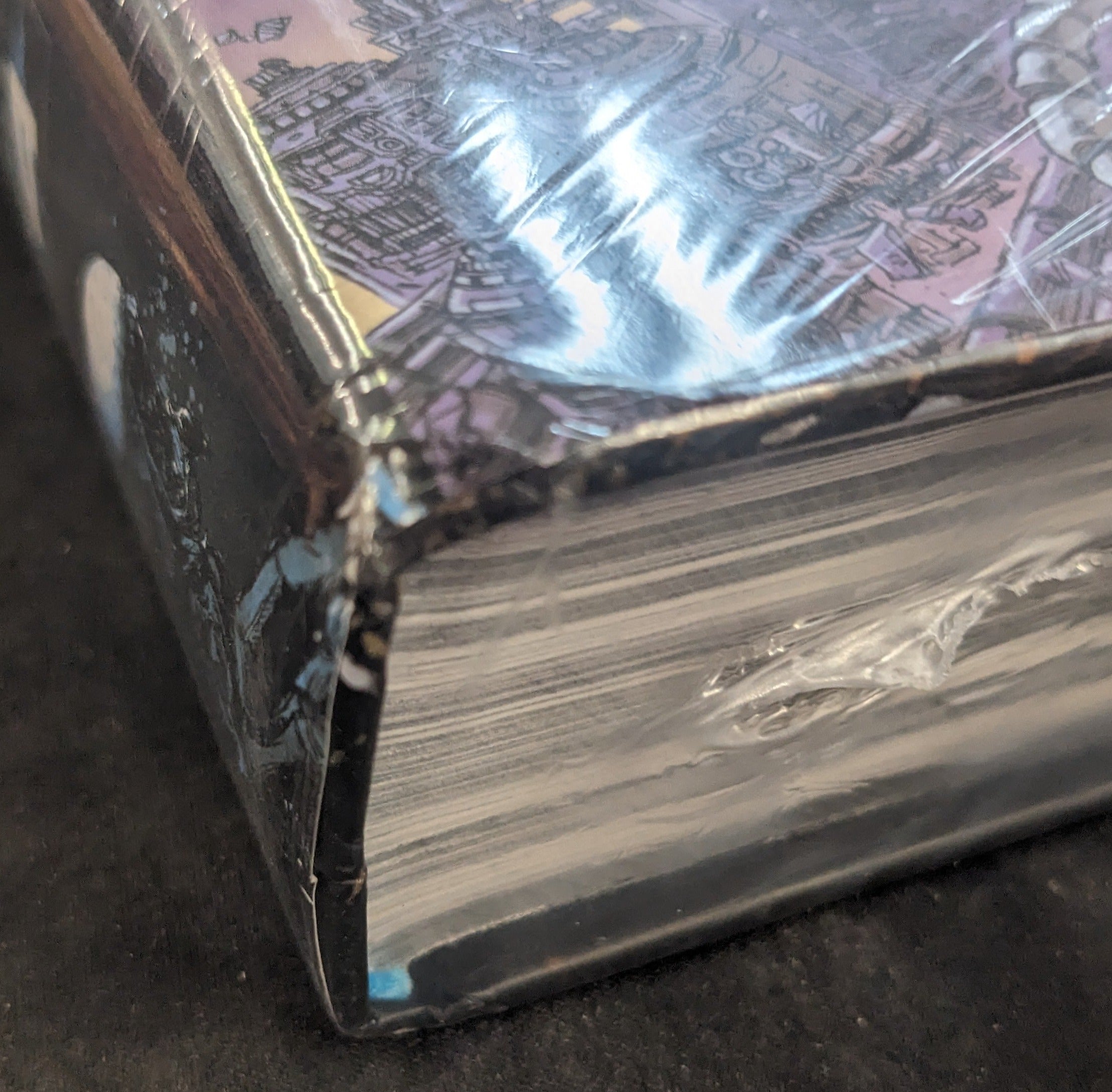 Aliens Original Years Omnibus HC Vol 4 Stokoe CVR - Crushed Corner | BD Cosmos