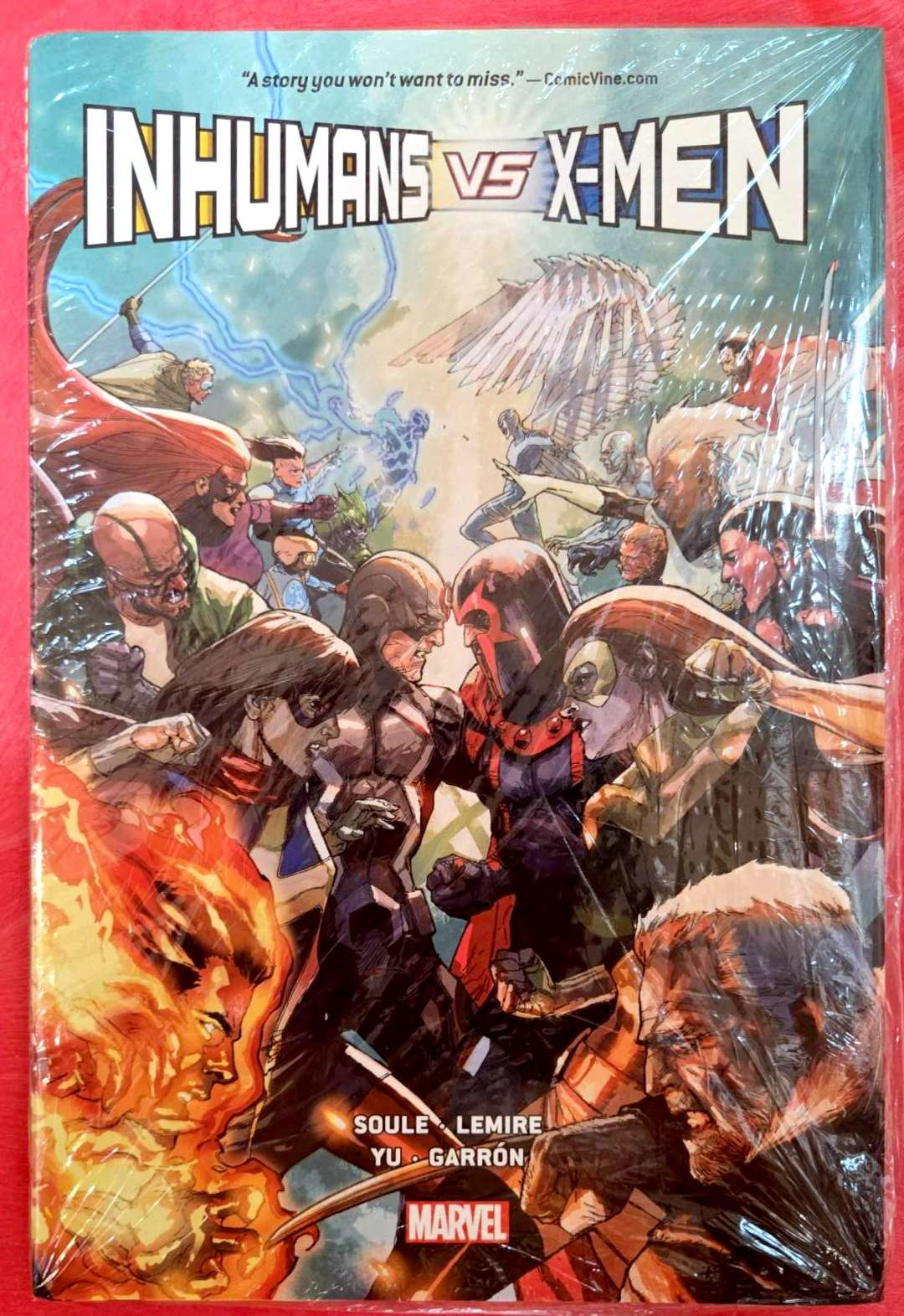 Inhumans Vs. X-Men (DAMAGED) | BD Cosmos