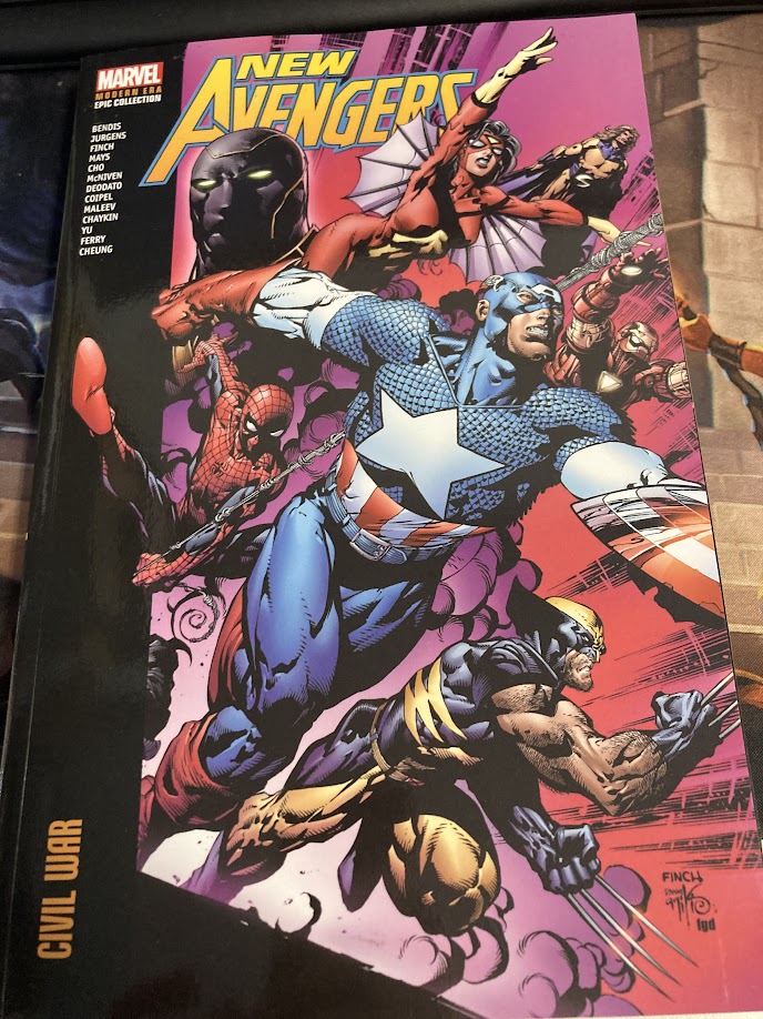 New Avengers Modern Era Epic Vol02 Civil War - Bent Page | BD Cosmos