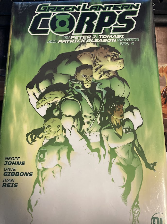 Green Lantern Corps By Tomasi And Gleason Omnibus HC Vol01 - Curved Corner | BD Cosmos