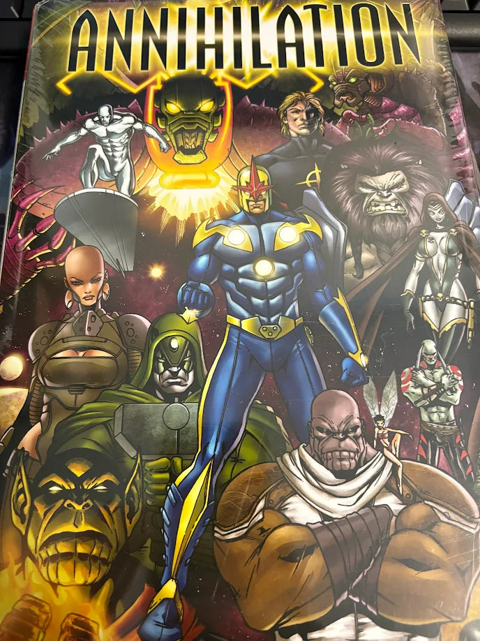 Annihilation Omnibus Andrea Di Vito Cover [2025 Printing, DM] - DAMAGED | BD Cosmos