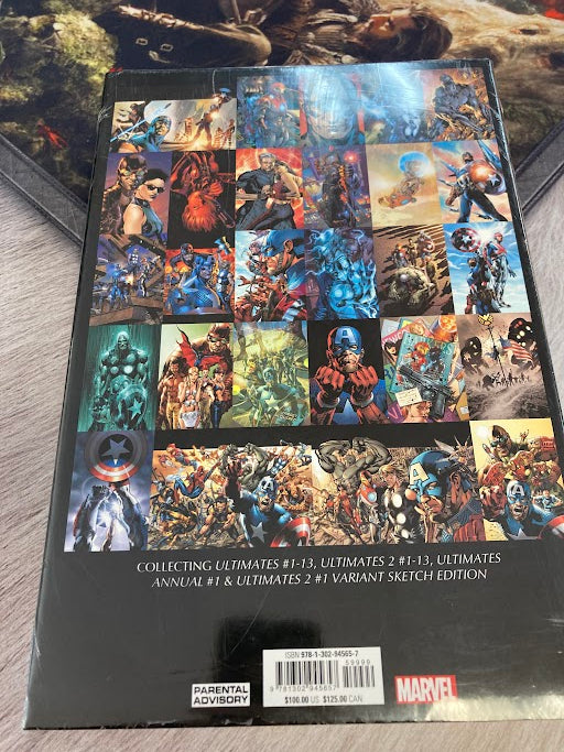 Ultimates Millar Hitch Omnibus HC Ultimates-Top Spine Damaged | BD Cosmos