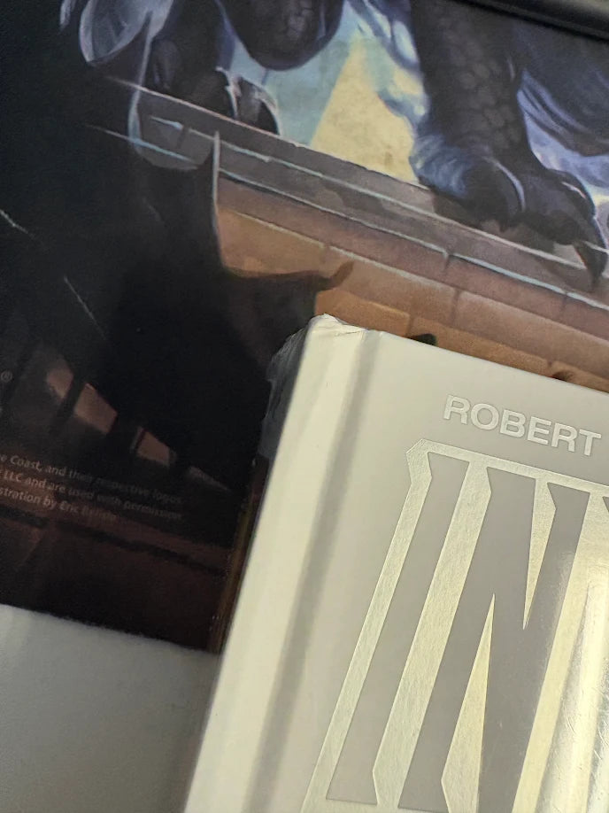 Invincible Compendium Hardcover Vol03 - Damaged | BD Cosmos