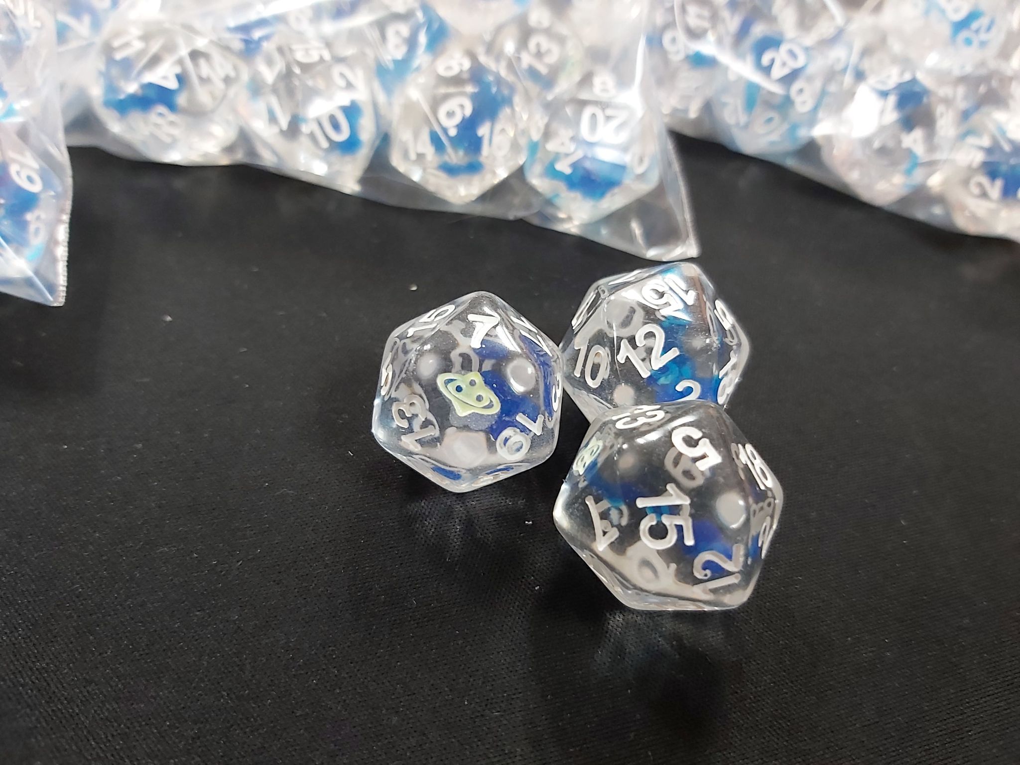 SIRIUS DICE - BAG OF 12 LUMINESCENT COLOR D20 | BD Cosmos