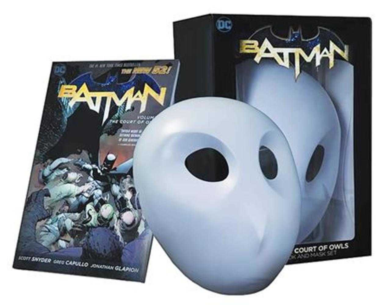 Batman The Court Of Owls Mask And Book Set (New Edition) | BD Cosmos