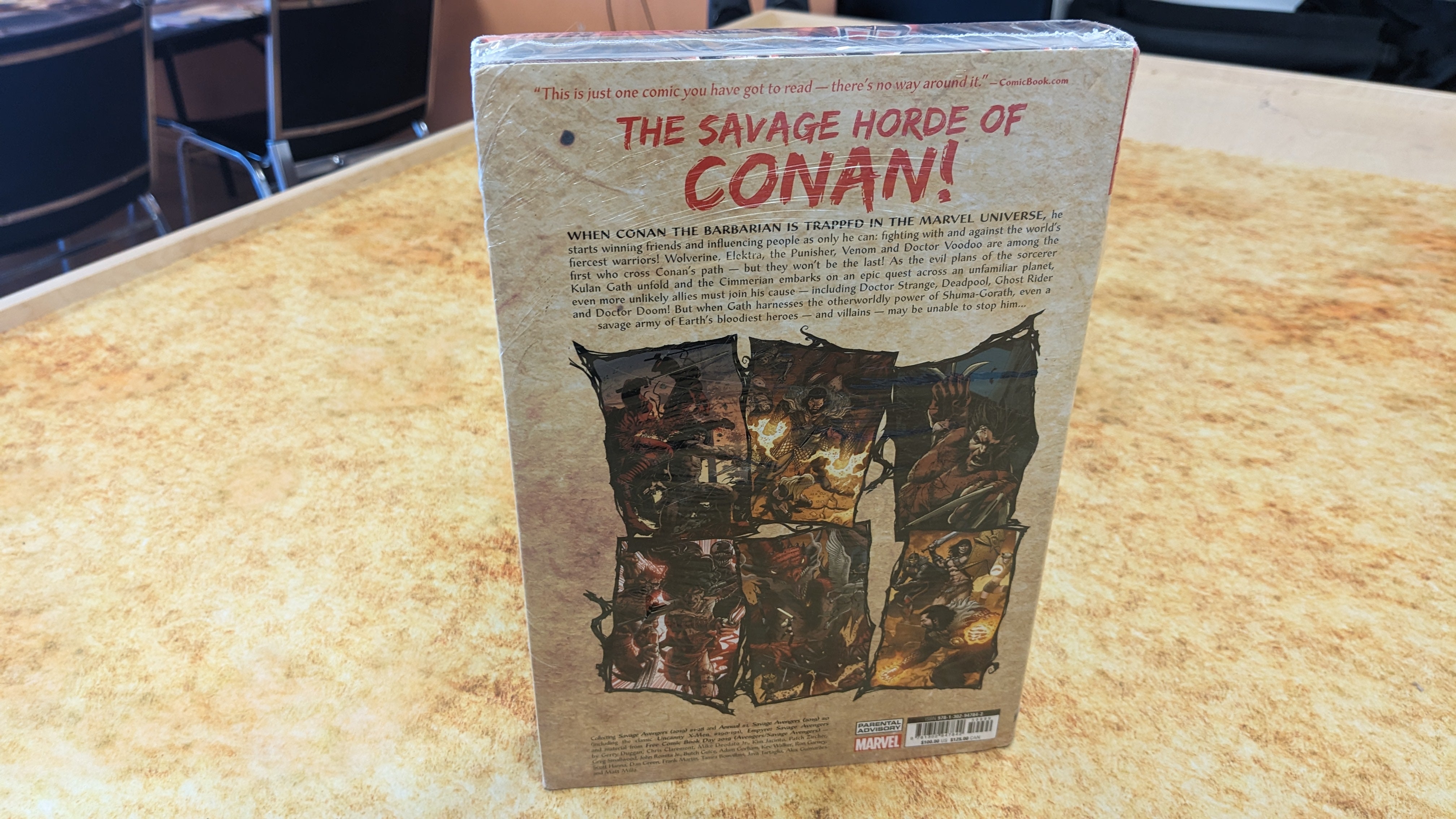 Savage Avengers Gerry Duggan Omnibus Hardcover Finch Cover - Crushed Corner | BD Cosmos