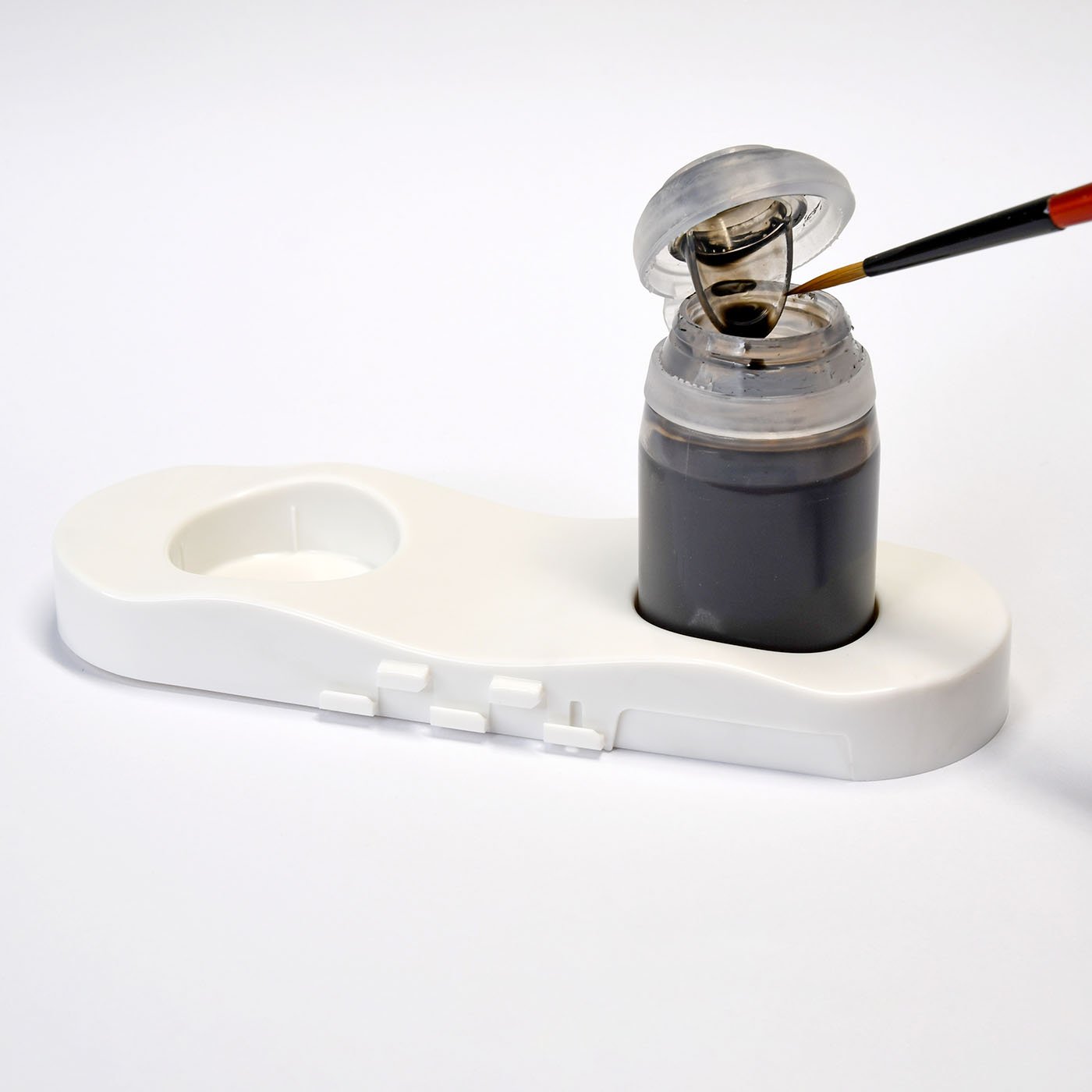 REDGRASS GAMES: ANTI-SPILL POT HOLDER WET PALETTE ACCESSORY | BD Cosmos